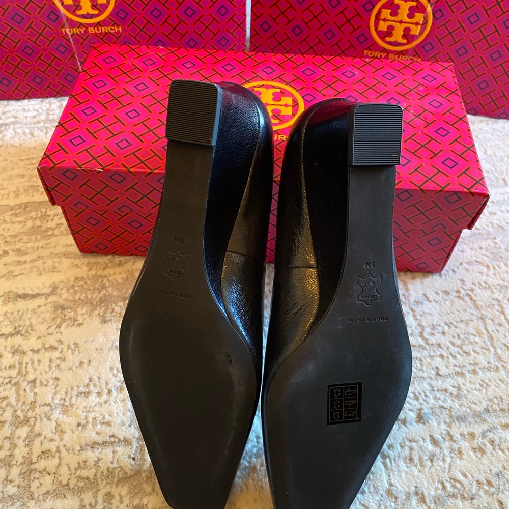 Tory Burch Georgia Black Leather Wedge Pumps - Picture 8 of 11
